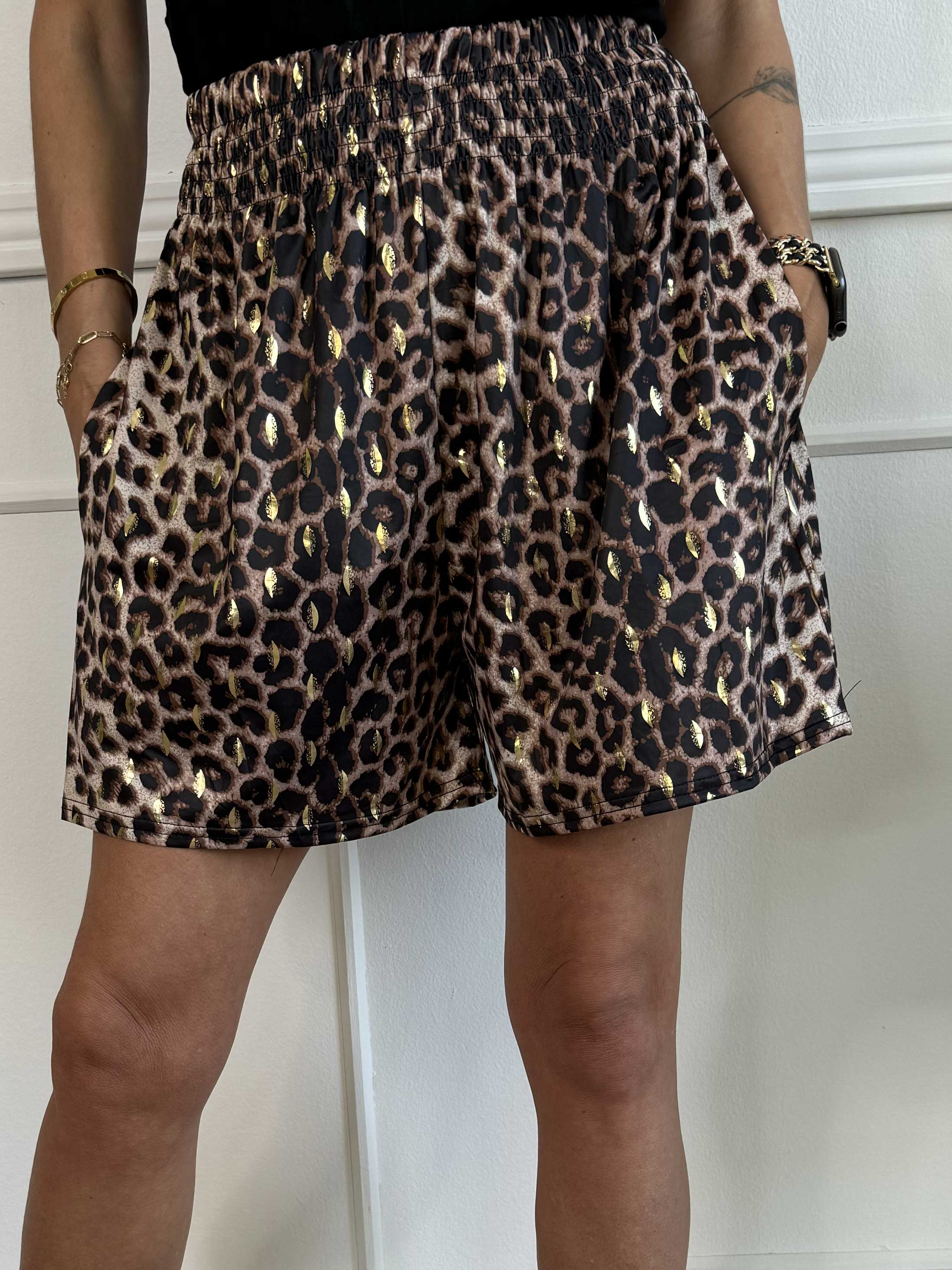 Pams Leo Shorts - Shorts i elastisk stof med elastikkant